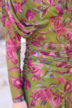 Vestido estampado verde| Zendaya