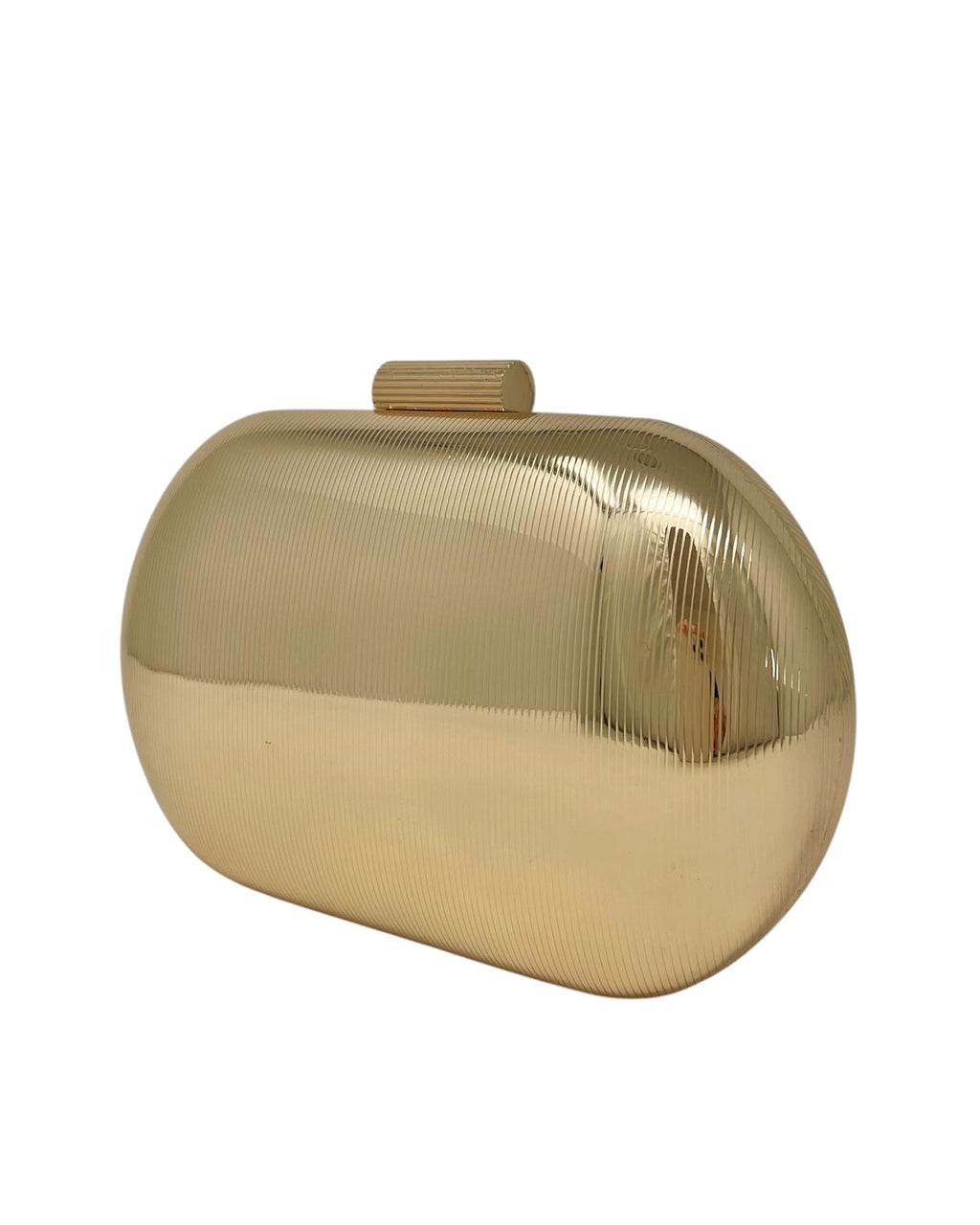 Bolso dorado| Lucila