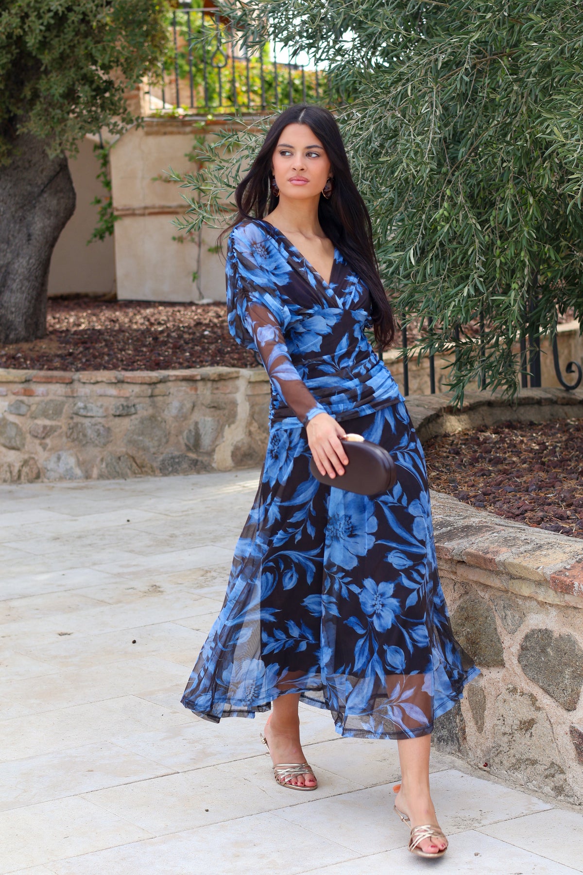 Vestido estampado marrón| Zendaya