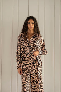 Camisa estampada| Animal Print - Moitte invitada