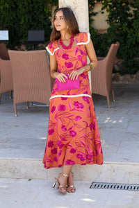 Vestido estampado coral| Manila - Moitte invitada