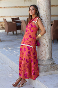Vestido estampado coral| Manila - Moitte invitada