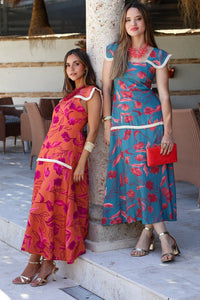 Vestido estampado coral| Manila - Moitte invitada