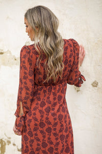 Vestido estampado marron| Aedea - Moitte invitada