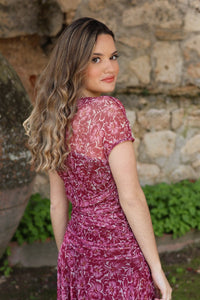Vestido estampado rosa| Fabiola - Moitte invitada