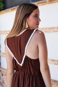 Vestido midi marrón | Daca - Moitte invitada