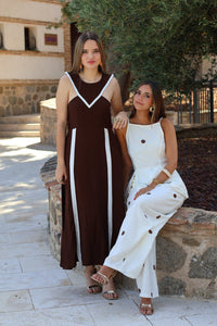 Vestido midi marrón | Daca - Moitte invitada